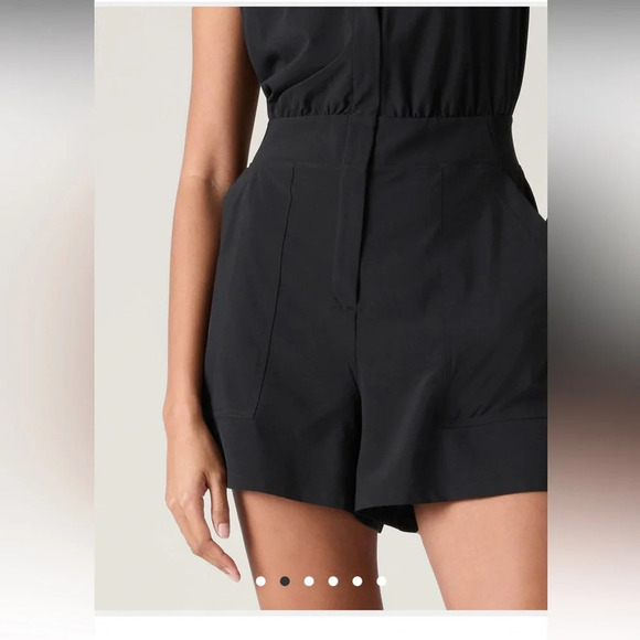 NWOT Athleta Brooklyn Utility
Multicolor Romper
$89 $178 | Size: 8 ; 12 - Picture 2 of 13